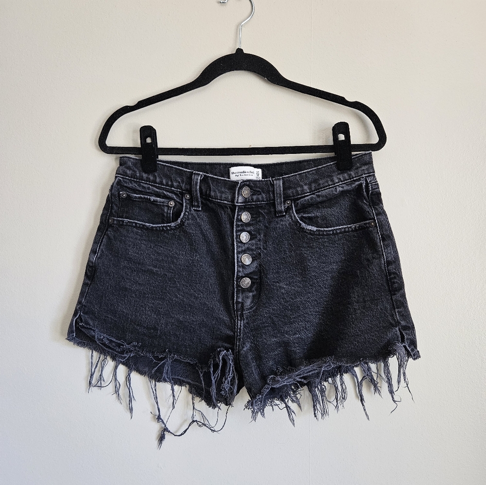 Abercrombie & Fitch High Rise Mom Shorts